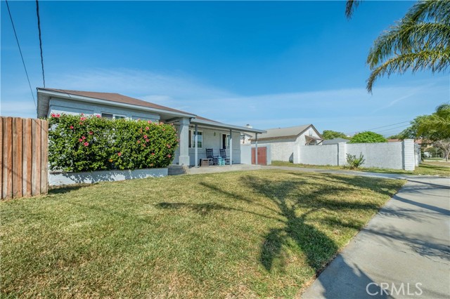 Image 2 for 16562 Iris Dr, Fontana, CA 92335