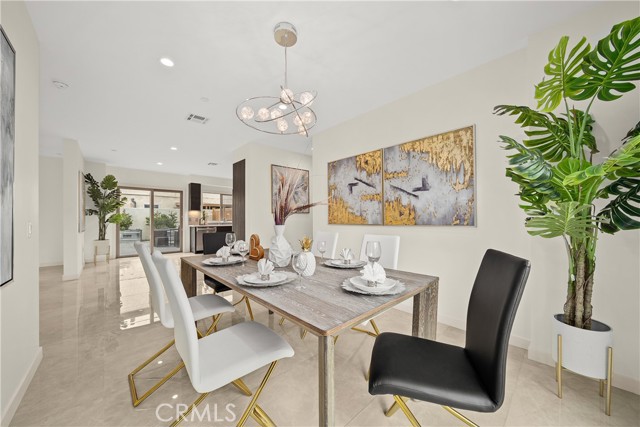 Detail Gallery Image 5 of 14 For 1222 a Temple City a,  Arcadia,  CA 91007 - 4 Beds | 2/1 Baths