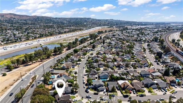 6316 E Woodsboro Avenue, Anaheim Hills CA: https://media.crmls.org/medias/46b05e47-171c-4189-8359-08fd5b6c64c0.jpg