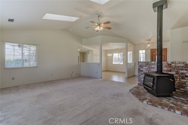 Detail Gallery Image 6 of 61 For 21960 Parkway Drive, Red Bluff,  CA 96080 - 3 Beds | 2 Baths