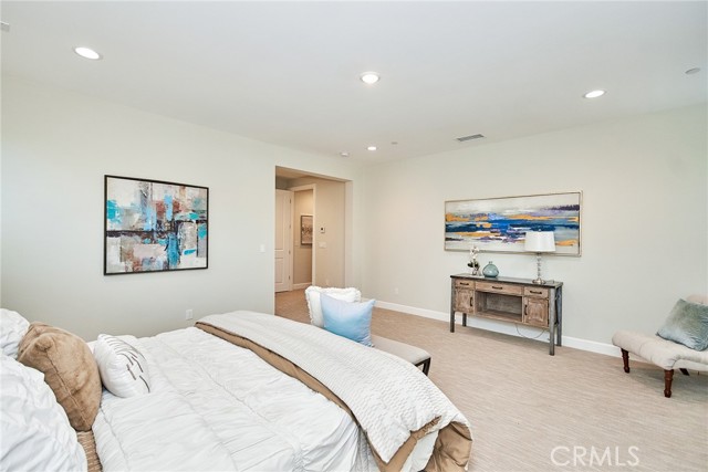133 Aspect, Irvine CA: https://media.crmls.org/medias/46b09442-5615-46f0-9244-567ba8ec57ab.jpg