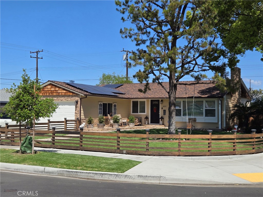 4201 W Ash Avenue