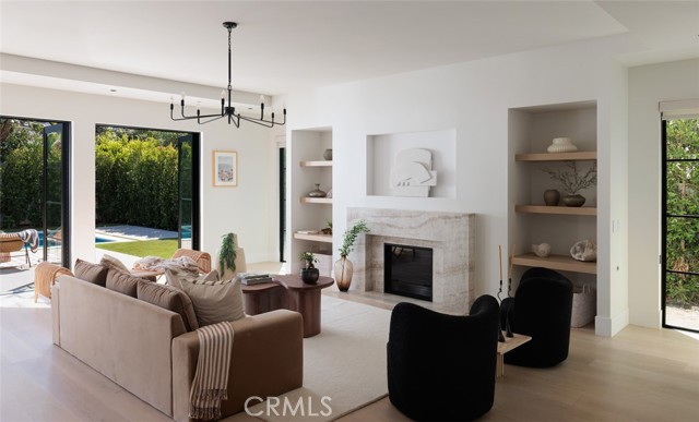 Detail Gallery Image 15 of 55 For 2780 James Dr, Carlsbad,  CA 92008 - 5 Beds | 5/1 Baths