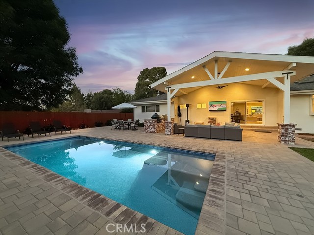 843 Encino Vista Drive, Thousand Oaks CA: https://media.crmls.org/medias/46b3ab26-c382-46fd-a632-844771452bde.jpg