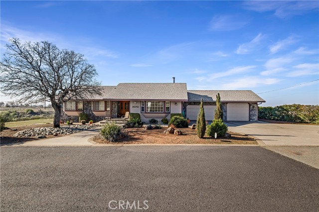 3070 Royal Meadow Lane, Paradise CA: https://media.crmls.org/medias/46b43f7e-f4a2-4f68-807e-cb0cd11d6231.jpg