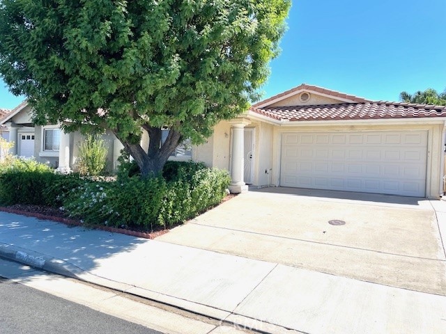 Detail Gallery Image 1 of 14 For 28154 Bavaria Dr, Menifee,  CA 92585 - 2 Beds | 2 Baths