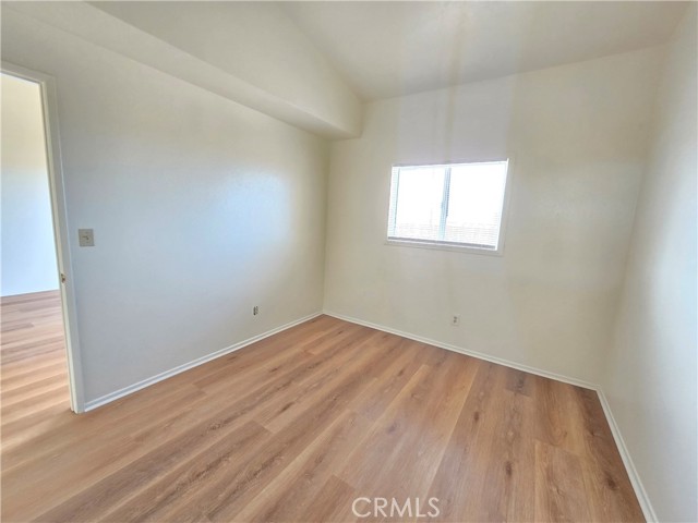 Detail Gallery Image 11 of 16 For 21411 Hacienda Bld #C,  California City,  CA 93505 - 2 Beds | 2 Baths