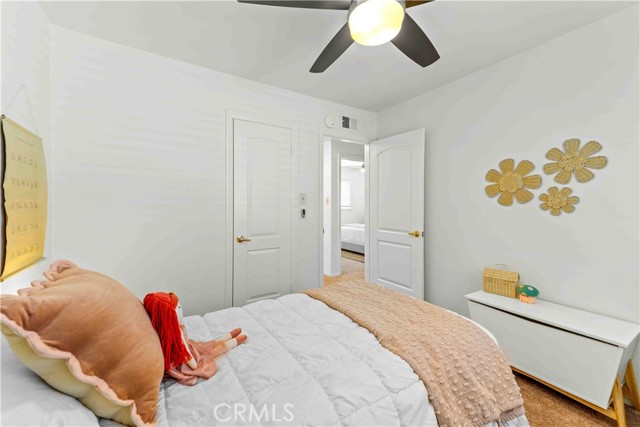 Image 23 of 39 For 5482 Myra