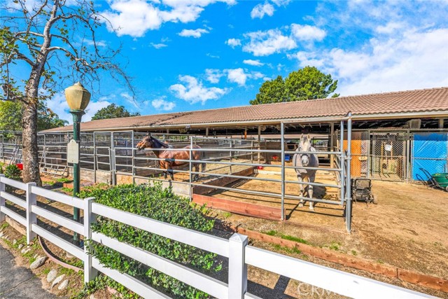 Detail Gallery Image 27 of 34 For 1607 N Dressage St, Orange,  CA 92869 - 3 Beds | 2 Baths