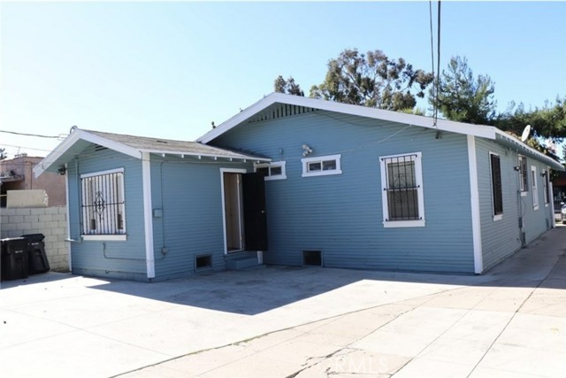 5424 S Van Ness Avenue #2, Los Angeles, CA, 90062 5424 S Van Ness Avenue #2, Los Angeles, CA, 90062