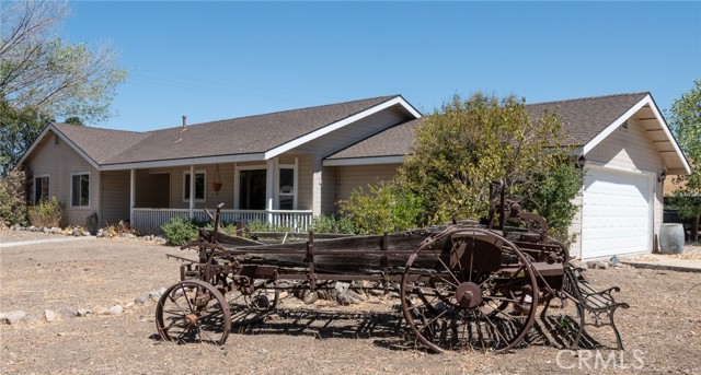 Detail Gallery Image 3 of 37 For 65653 Bradley Rd, Bradley,  CA 93426 - 3 Beds | 2 Baths