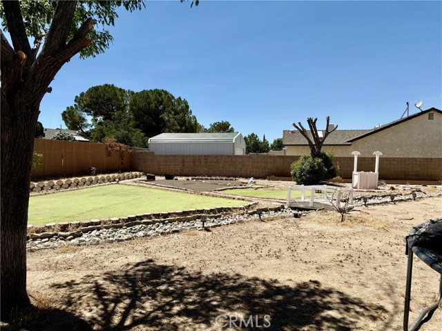 Detail Gallery Image 19 of 20 For 14195 Whispering Sands Dr, Victorville,  CA 92392 - 4 Beds | 2 Baths