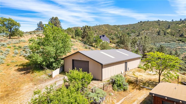 Detail Gallery Image 32 of 38 For 30771 Fox Ridge Ct, Tehachapi,  CA 93561 - 3 Beds | 2 Baths