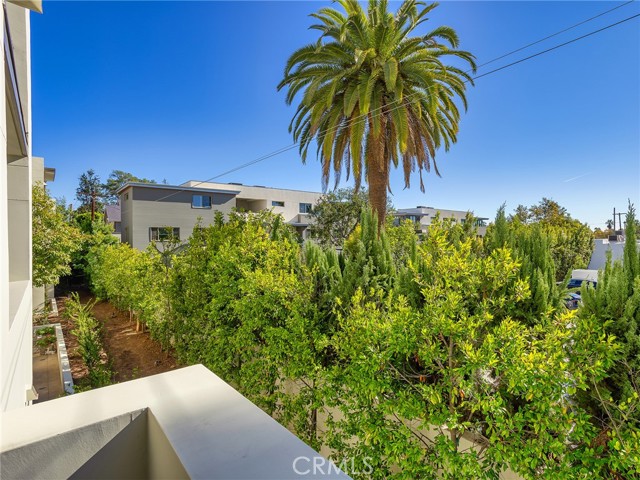 Detail Gallery Image 28 of 55 For 920 Granite Dr #213,  Pasadena,  CA 91101 - 2 Beds | 2/1 Baths