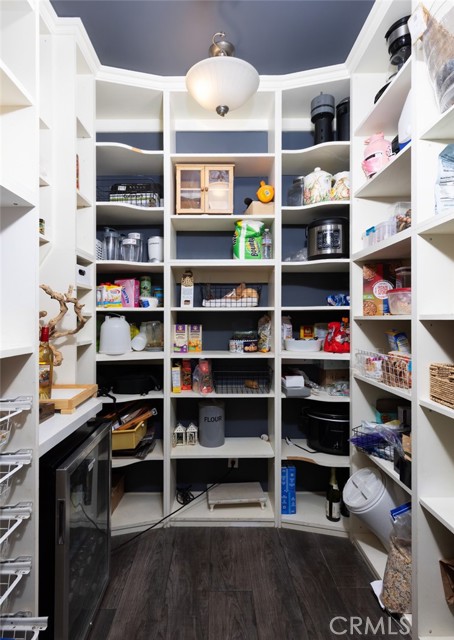 10762 Meads, Orange CA: https://media.crmls.org/medias/46bc2ca5-1c9b-431b-9a29-88a7e49f6bca.jpg