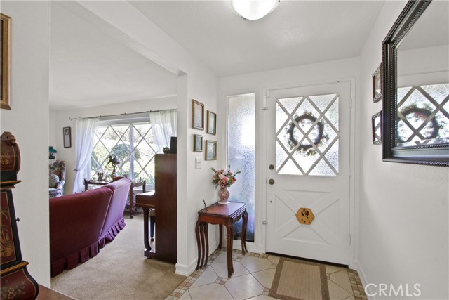 Detail Gallery Image 3 of 21 For 2348 N Glennwood St, Orange,  CA 92865 - 3 Beds | 2 Baths