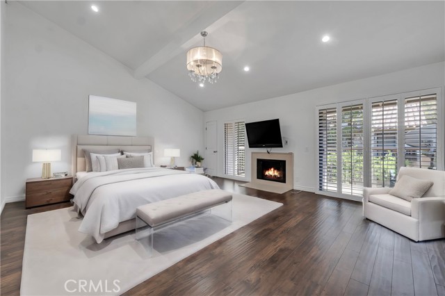 Detail Gallery Image 1 of 1 For 23473 Park Sorrento #8,  Calabasas,  CA 91302 - 3 Beds | 2/1 Baths