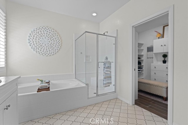 3937 Scarlet Oak Court, San Bernardino CA: https://media.crmls.org/medias/46bc5fe8-e1af-4793-85e1-4f4ab687195f.jpg