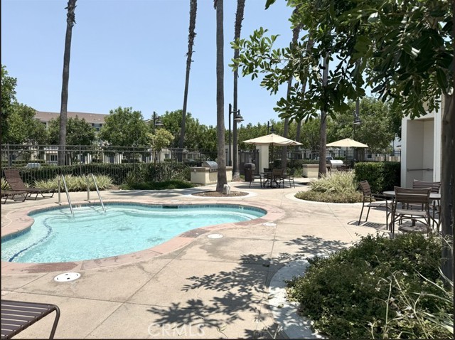 Detail Gallery Image 23 of 29 For 1331 Abelia, Irvine,  CA 92606 - 3 Beds | 2/2 Baths