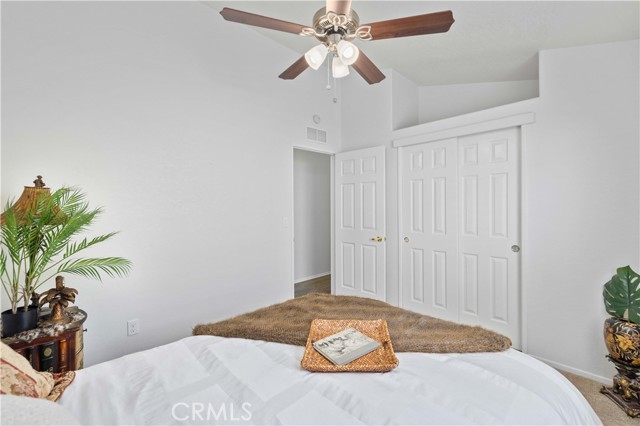 27823 Sunrise Ln, Canyon Country CA: https://media.crmls.org/medias/46bdbcaa-0625-4a8c-a2bc-29a27fdf0cd6.jpg
