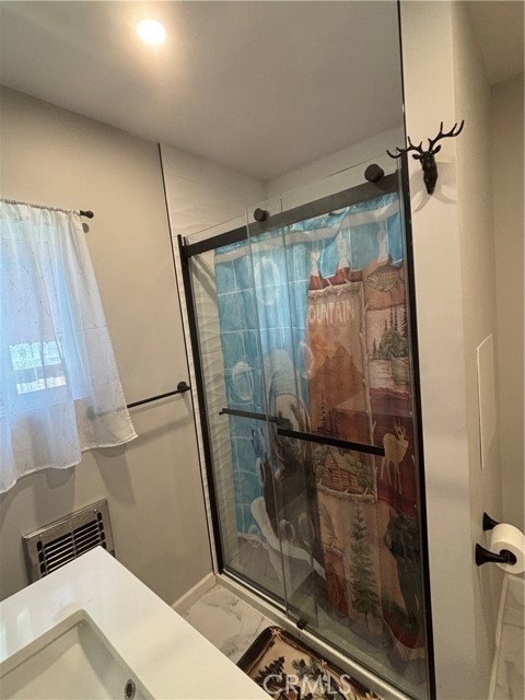 445 E Meadow Lane, Big Bear City CA: https://media.crmls.org/medias/46be33a6-3526-49bf-9ae8-ea5d6d57d951.jpg
