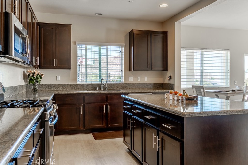 MLS #IV25234594 image #5