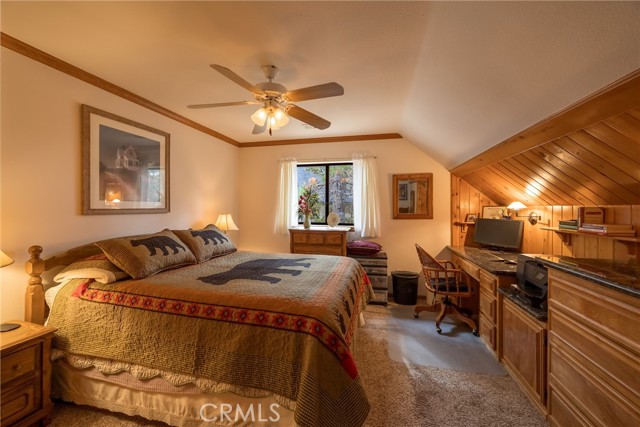 Detail Gallery Image 25 of 35 For 414 Pioneer Rd, Lake Arrowhead,  CA 92352 - 4 Beds | 2 Baths