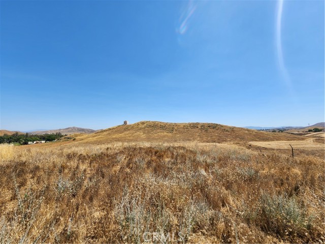 MLS# IV23112879