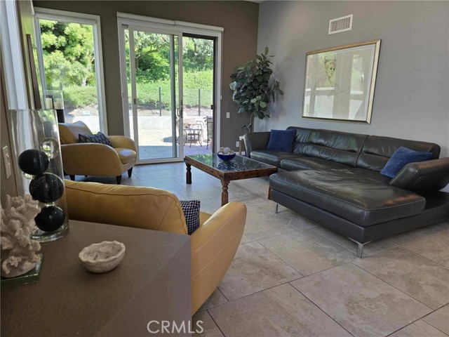 12 Dauphin, Dana Point CA: https://media.crmls.org/medias/46c06508-75e7-485a-84ad-3aa5f7fd0a08.jpg