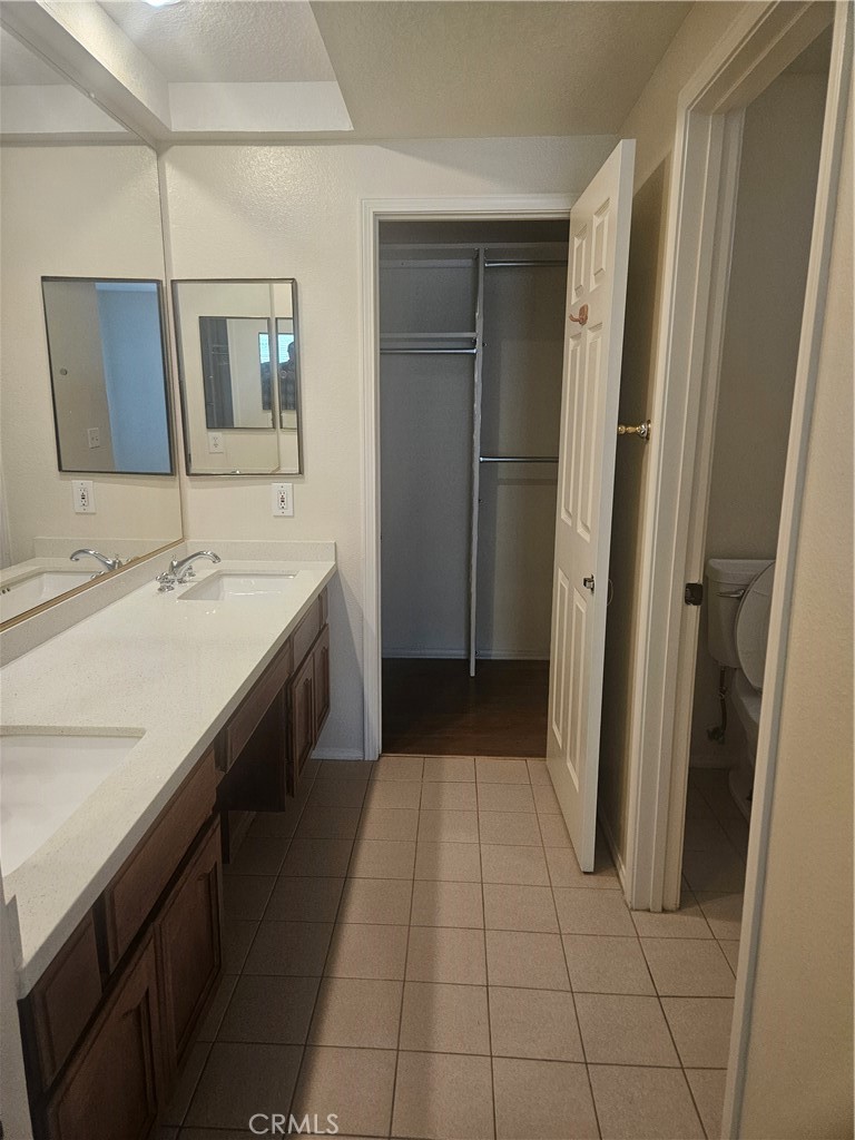 MLS #OC25270079 image #13