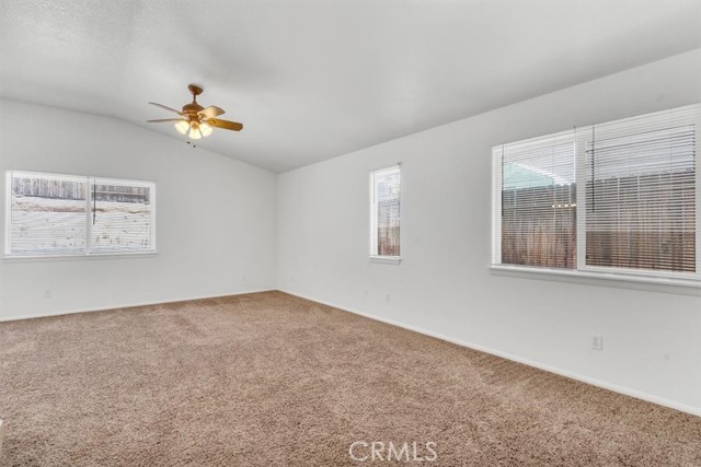 17628 Landis Drive, Victorville CA: https://media.crmls.org/medias/46c0a2af-4719-42eb-bd91-e921d3ef0c9c.jpg