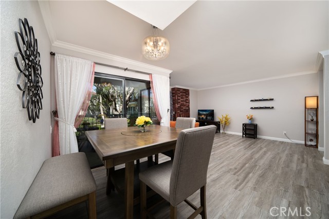 4109 Apricot Drive, Irvine CA: https://media.crmls.org/medias/46c216f8-08a6-4641-886d-527f2e12222c.jpg