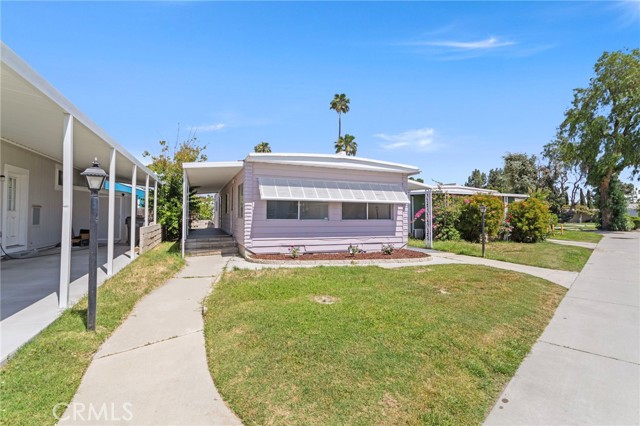 Detail Gallery Image 3 of 41 For 5800 Hamner Ave #178,  Corona,  CA 91752 - 3 Beds | 2 Baths