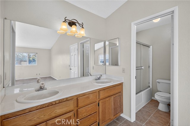 Detail Gallery Image 36 of 51 For 10728 Valley Dr, Riverside,  CA 92505 - 4 Beds | 2/1 Baths