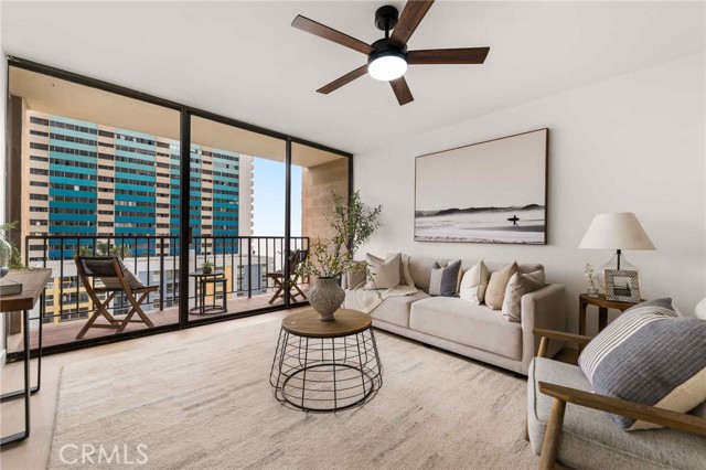 1750 E Ocean Boulevard, Long Beach CA: https://media.crmls.org/medias/46c4ca33-93ac-4cf7-82f7-1b60b91ac522.jpg
