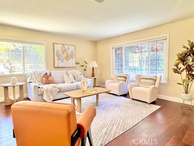 Image 3 of 23 For 21315 Pinehill Lane