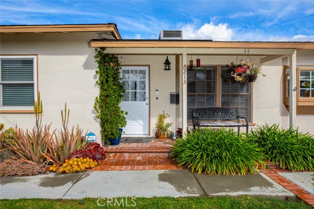 8213 Grove Street photo 3