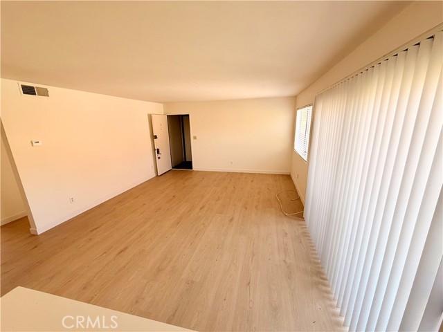 Detail Gallery Image 2 of 6 For 123 Avenida Pelayo #C,  San Clemente,  CA 92672 - 2 Beds | 1 Baths