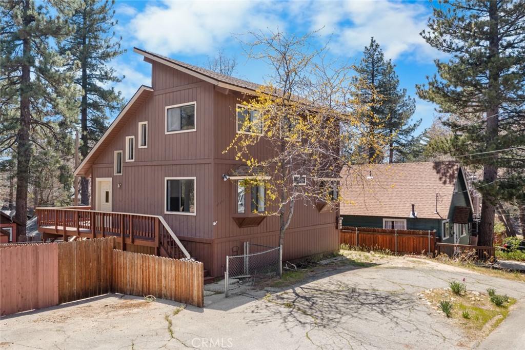 32947 Squirrel Lane