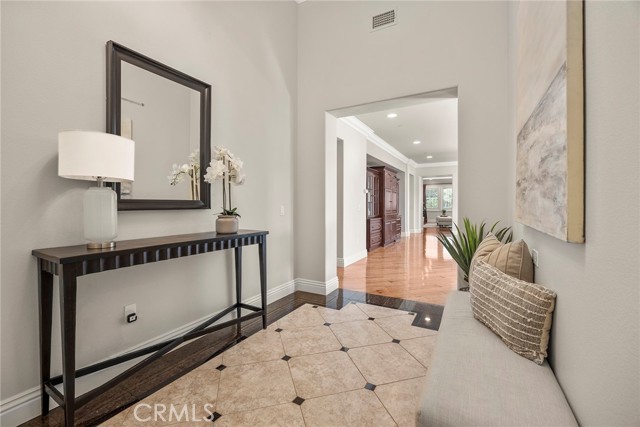 9 Corte Sevilla, San Clemente CA: https://media.crmls.org/medias/46c89fba-1feb-440b-9818-e0f23cf784f1.jpg