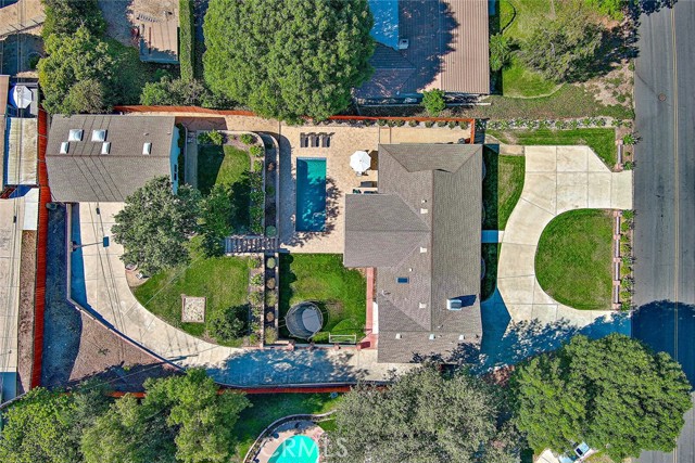 843 Encino Vista Drive, Thousand Oaks CA: https://media.crmls.org/medias/46c9d061-f4db-43bf-84cf-945d2be81880.jpg