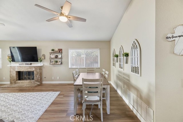 Detail Gallery Image 6 of 26 For 23316 Canyon Pines Pl, Corona,  CA 92883 - 3 Beds | 2 Baths