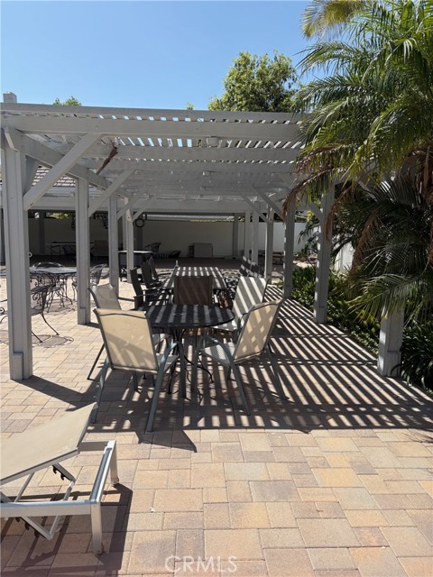 11391 Arroyo Avenue, North Tustin CA: https://media.crmls.org/medias/46cadf0d-d705-442c-a2fd-14f34562eccc.jpg