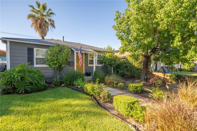 Detail Gallery Image 6 of 34 For 230 W 2nd St, San Dimas,  CA 91773 - 4 Beds | 2 Baths