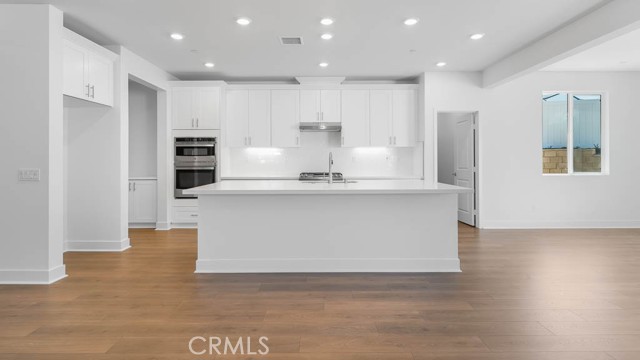 34065 PINK Place, French Valley CA: https://media.crmls.org/medias/46cc69f9-cf71-4b7f-b9f7-8ea74400bfdb.jpg
