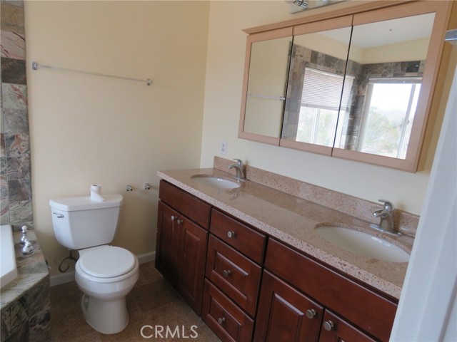 Detail Gallery Image 15 of 22 For 60161 Security Dr, Joshua Tree,  CA 92252 - 3 Beds | 2 Baths