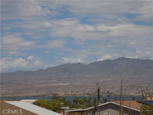 Detail Gallery Image 32 of 68 For 12600 Havasu Lake Rd #60,  Needles,  CA 92363 - 3 Beds | 2 Baths