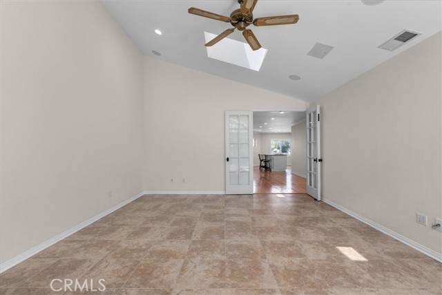 Detail Gallery Image 25 of 45 For 5442 W134th St, Hawthorne,  CA 90250 - 4 Beds | 2 Baths