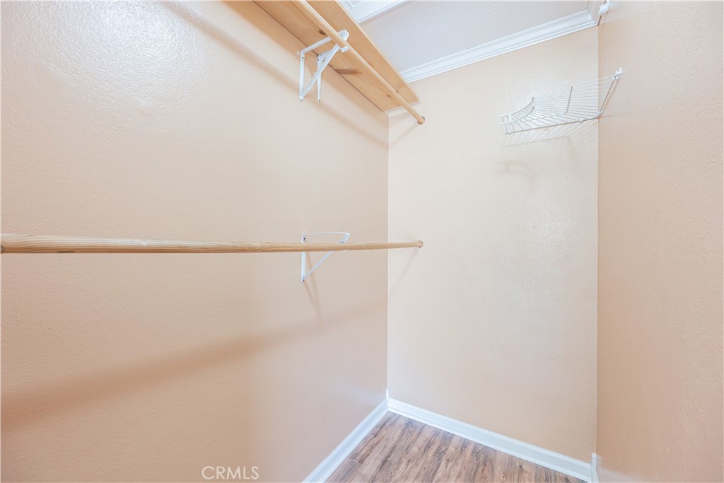 https://media.crmls.org/medias/46cdbb84-0bc5-4079-baef-ba769cdbb9a1.jpg?preset=X-Large