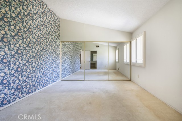 Detail Gallery Image 19 of 41 For 10091 Beverly Dr, Huntington Beach,  CA 92646 - 5 Beds | 2/1 Baths